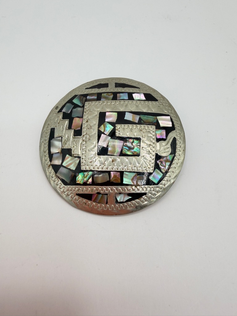 Vintage Mexican Alpaca Silver Brooch Abalone Mother Of Pearl Onyx 71$
